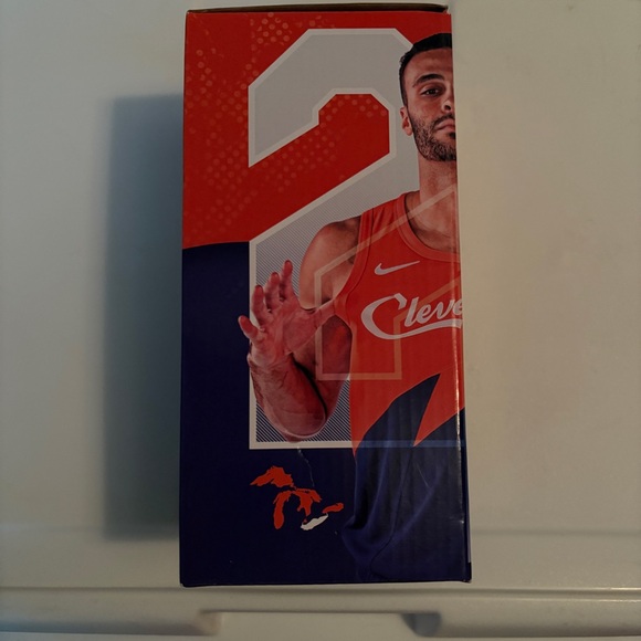 NIB Larry Nance, Jr. Collectible Bobblehead, Cleveland Cavaliers 2019 - Picture 2 of 5